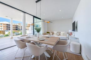 Luxury Apartment El Higueron West